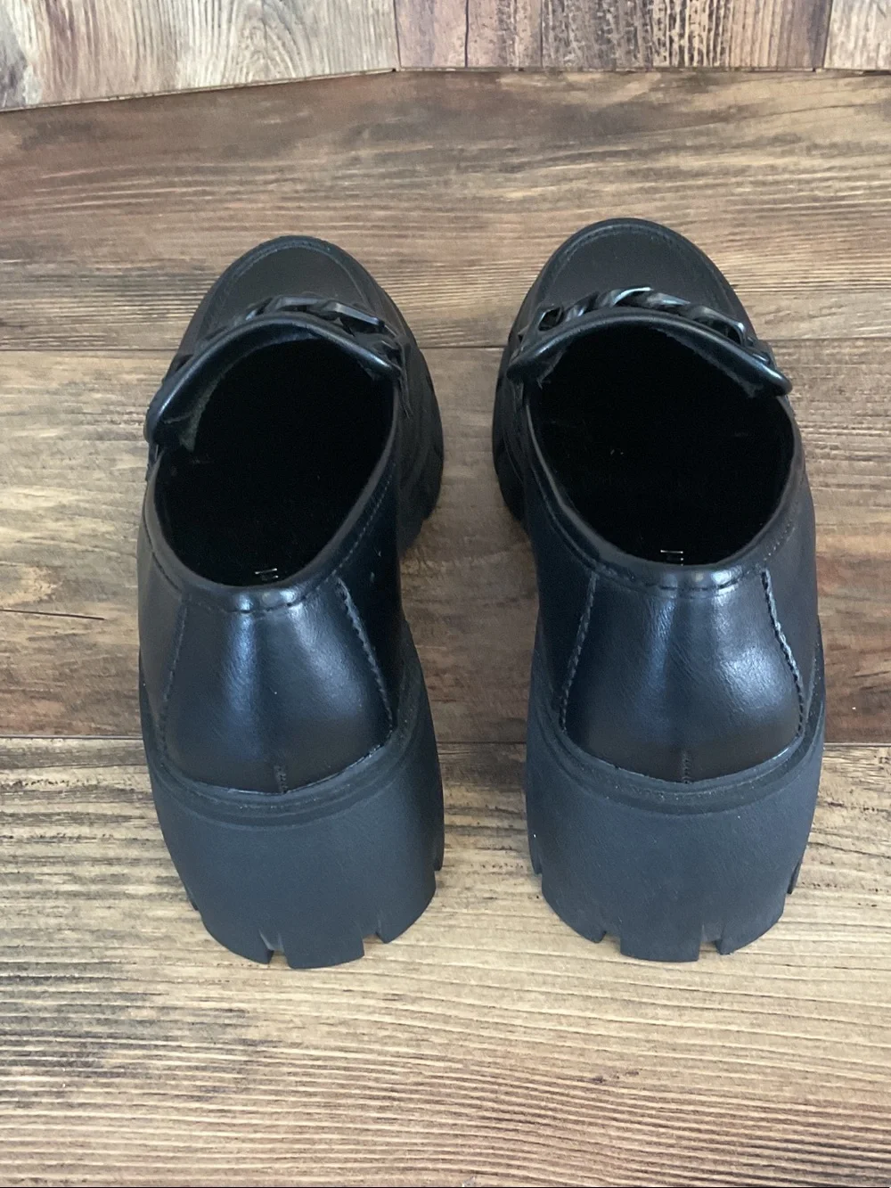 Madden Girl Hoxtonn Platform Chain-Trim Lug Sole Loafers